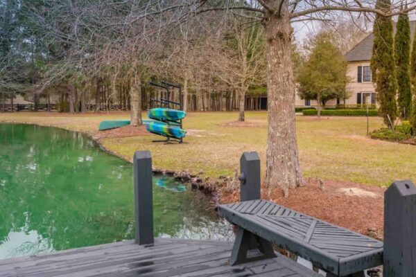 Ponch22Estate_Exterior_3